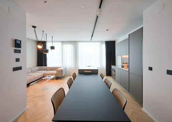 Aparthotel Neu Residences Smart