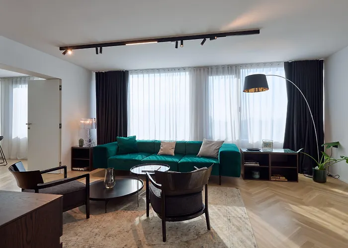 Neu Residences Smart 4*