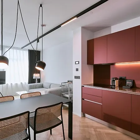 Apartmanhotel Neu Residences Smart 4*