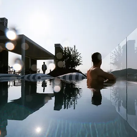 Neu Residences Smart 아파트호텔