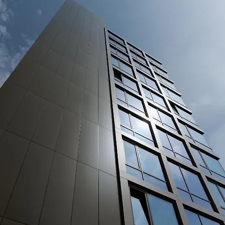 Neu Residences Smart 아파트호텔 류블랴나