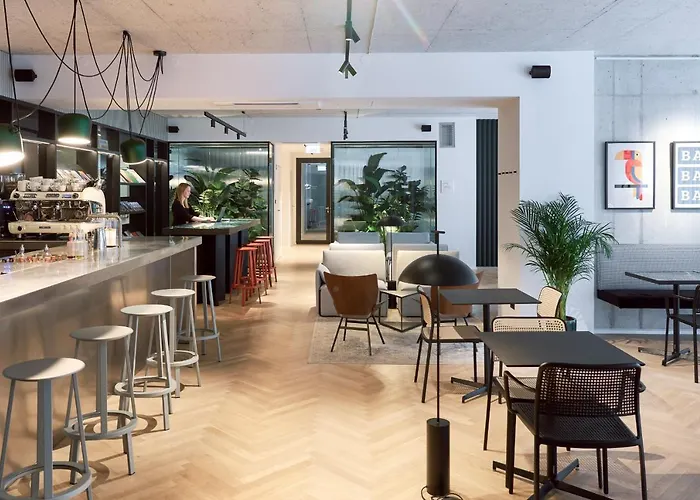 Neu Residences Smart Aparthotel 4*